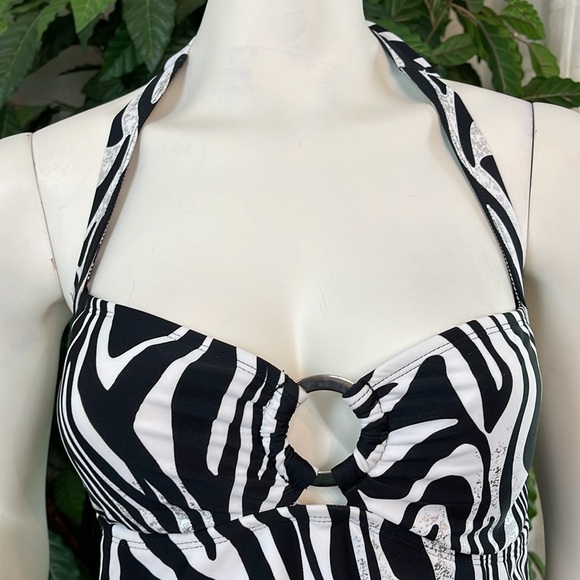 ISAAC MIZRAHI ZEBRA PRINT TANKINI - Picture 5 of 9